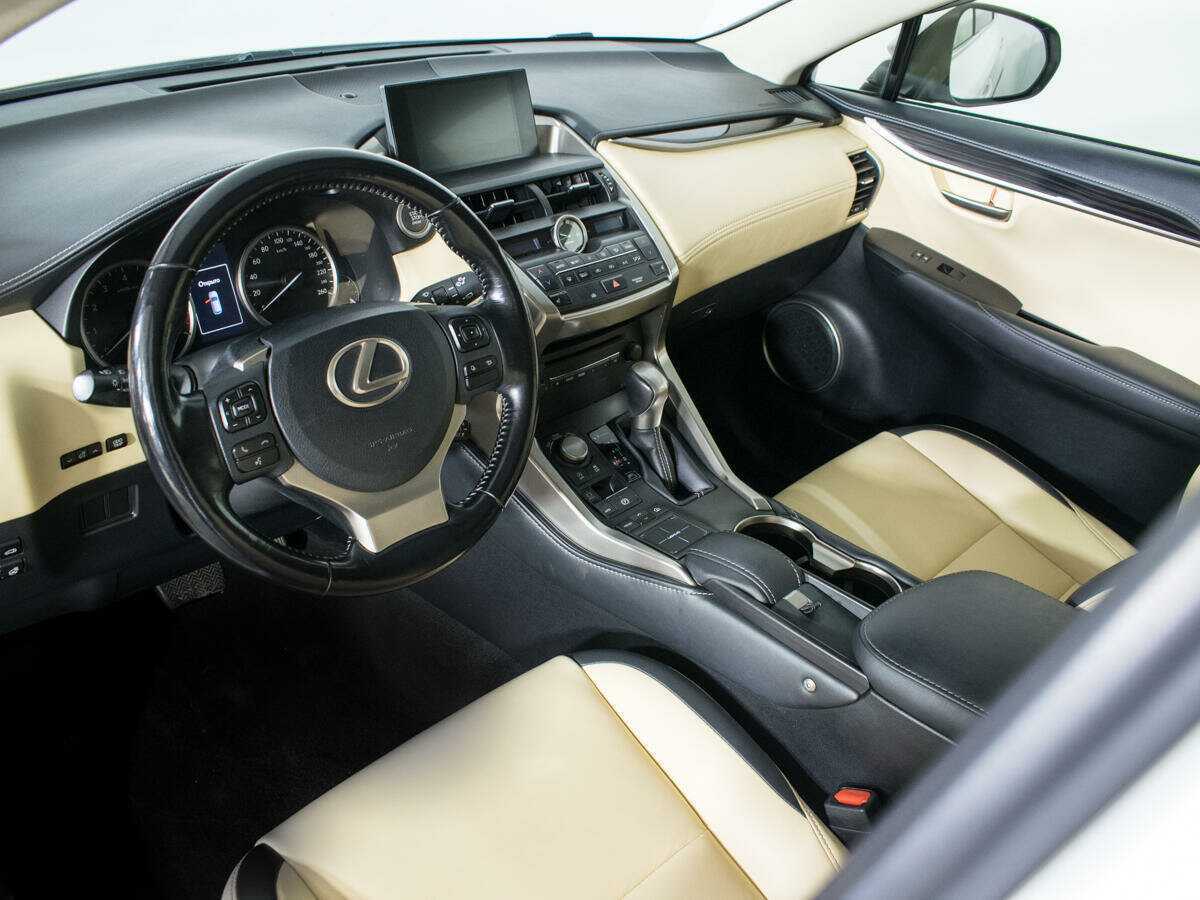 Lexus NX 2016 года с пробегом. Фото: #12