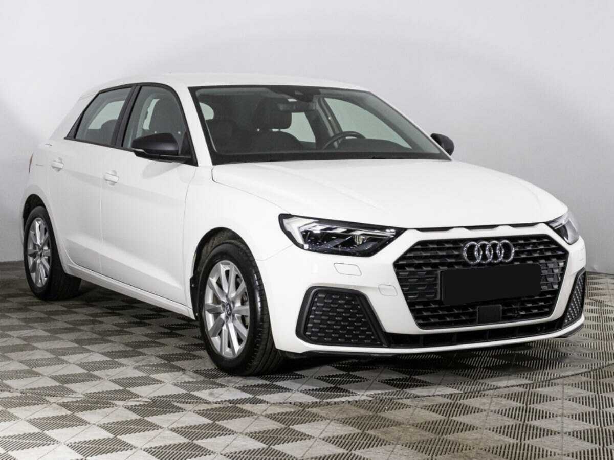 Audi A1 2020 года с пробегом. Фото: #2