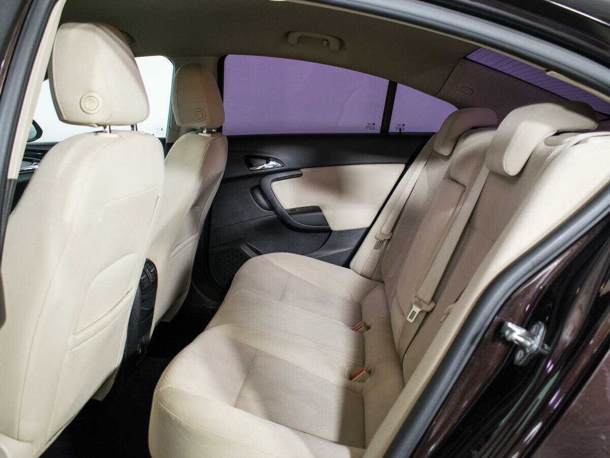 Opel Insignia 2014 года с пробегом. Фото: #9