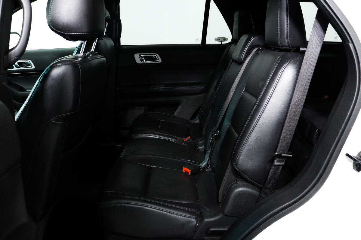 Ford Explorer 2012 года с пробегом. Фото: #11