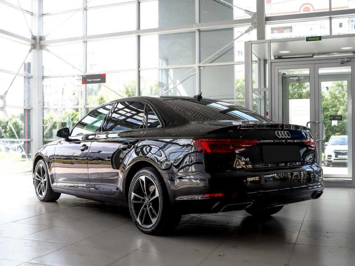 Audi A4 2019 года с пробегом. Фото: #5