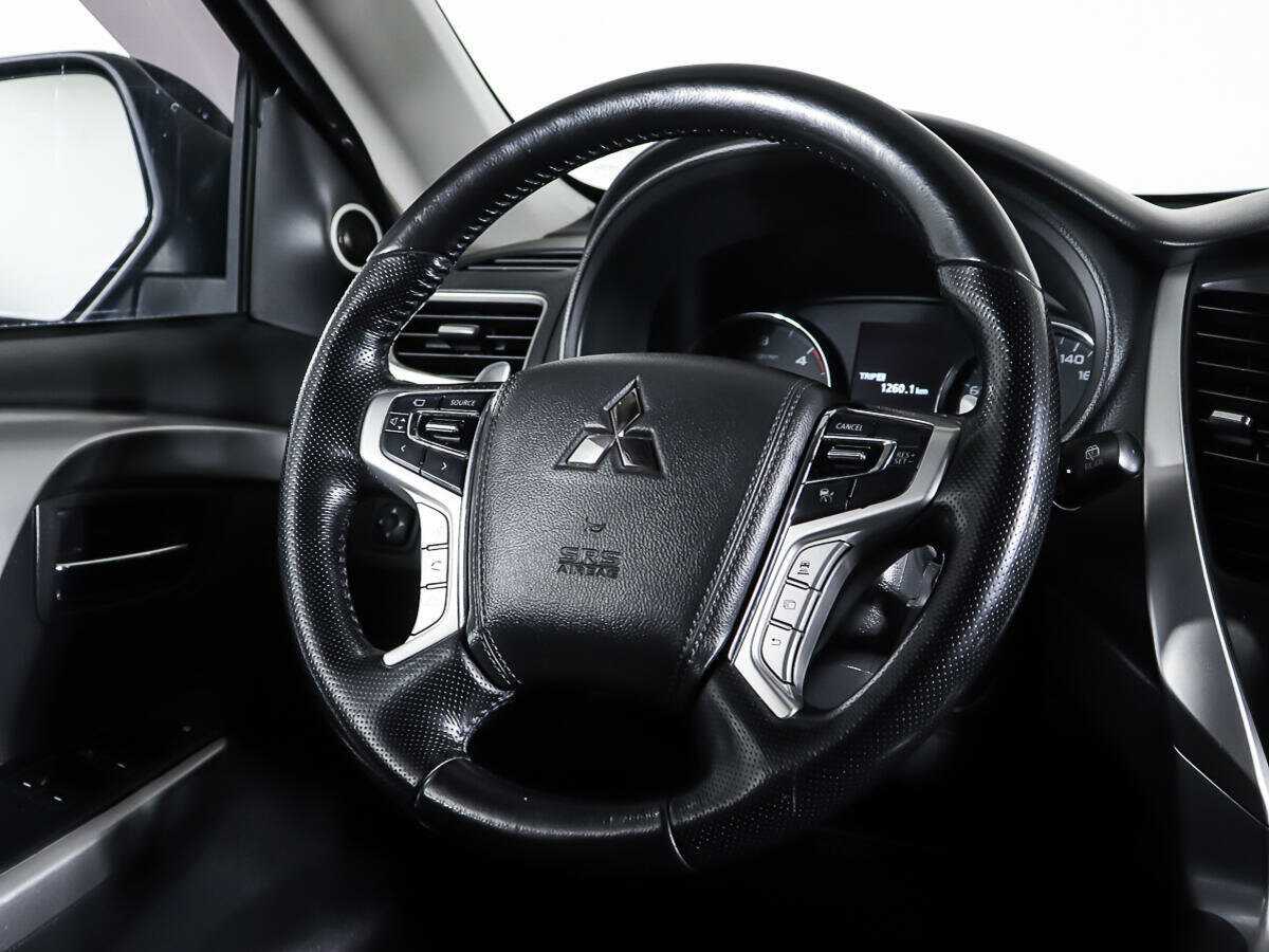 Mitsubishi Pajero Sport 2018 года с пробегом. Фото: #14