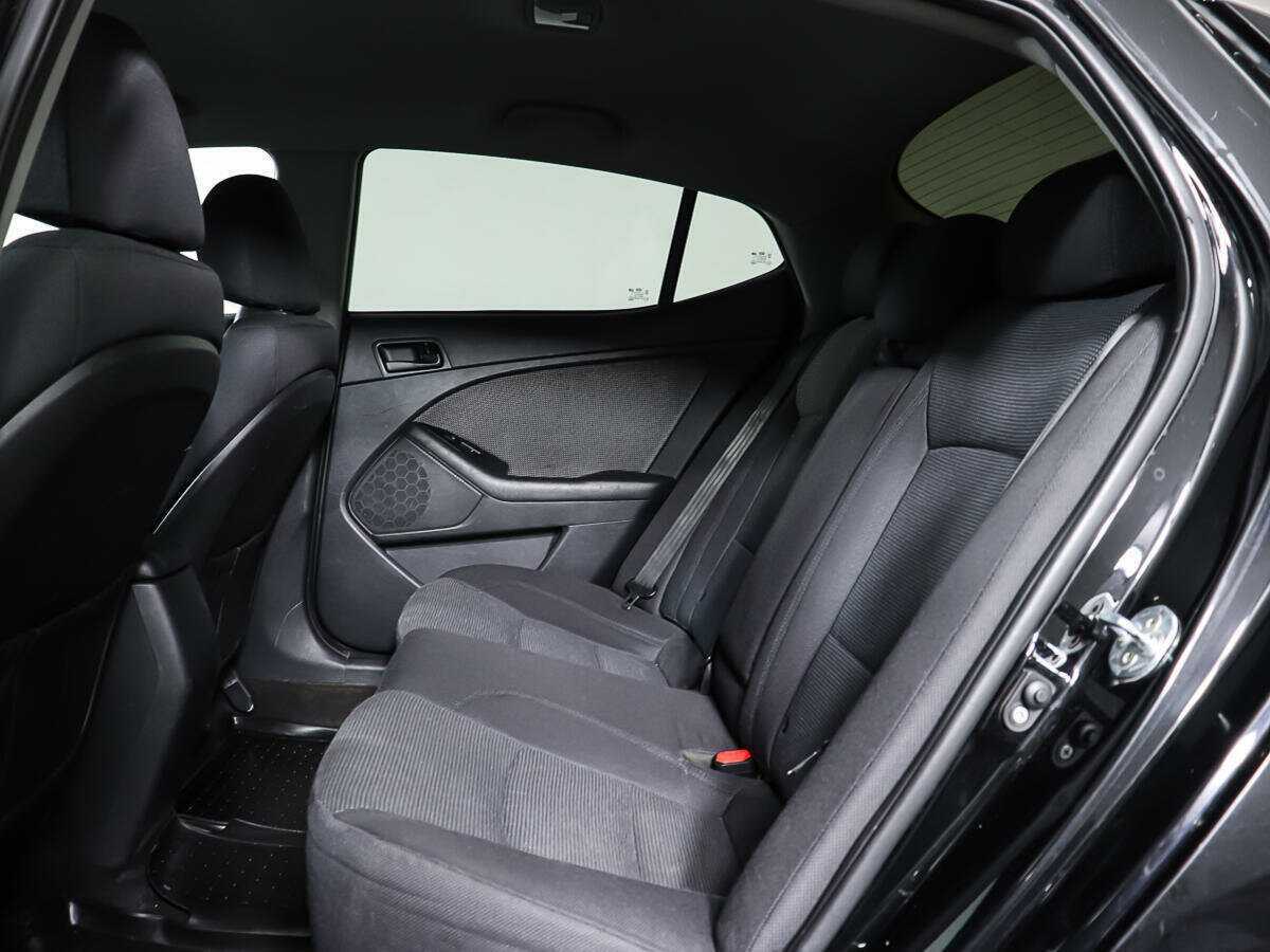 Б/У Киа Оптима 2015 года. Фото: #9