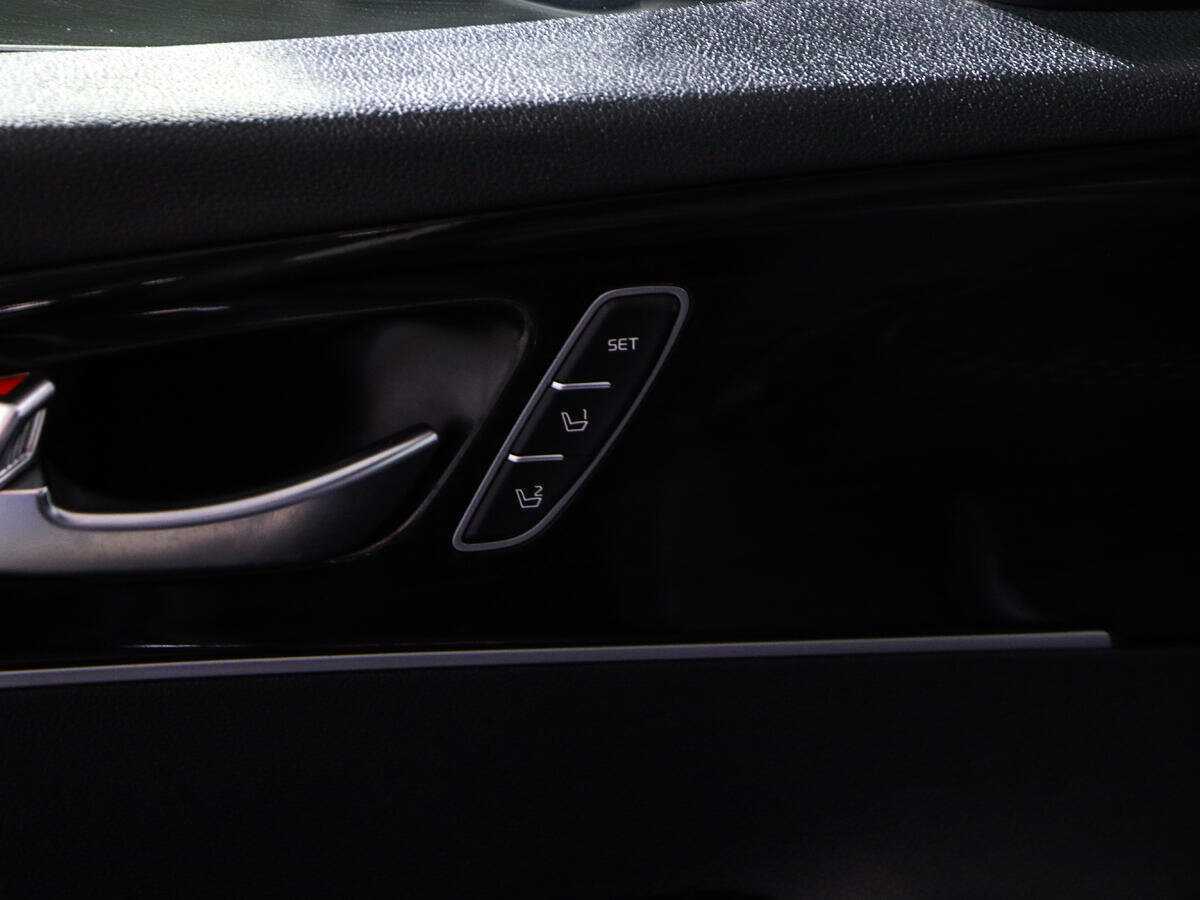 Kia Sorento 2019 года с пробегом. Фото: #17