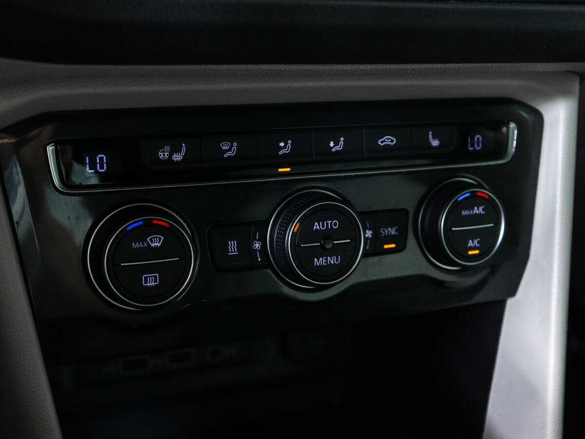 Volkswagen Tiguan 2018 года с пробегом. Фото: #15