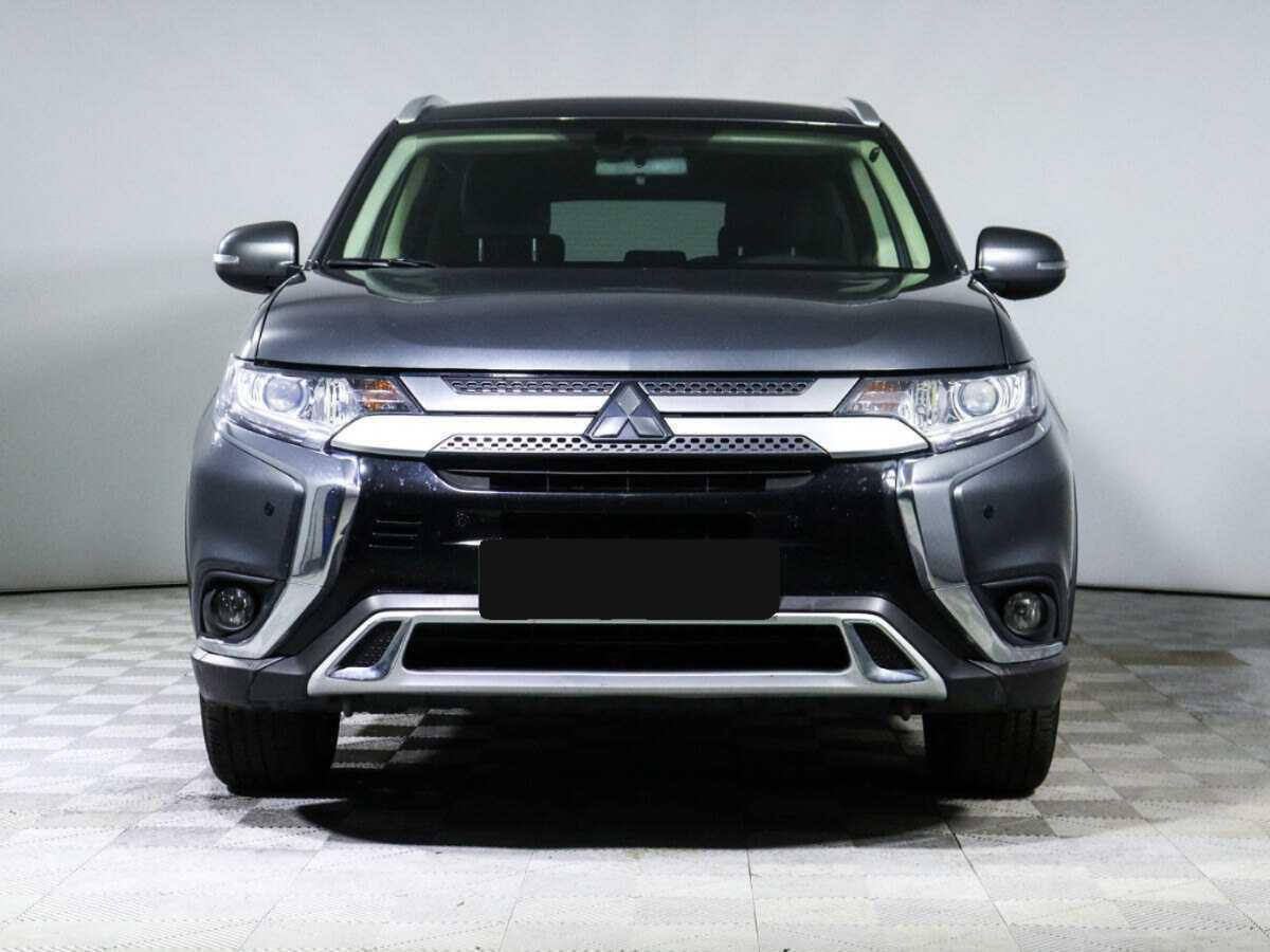 Mitsubishi Outlander 2021 года с пробегом. Фото: #1