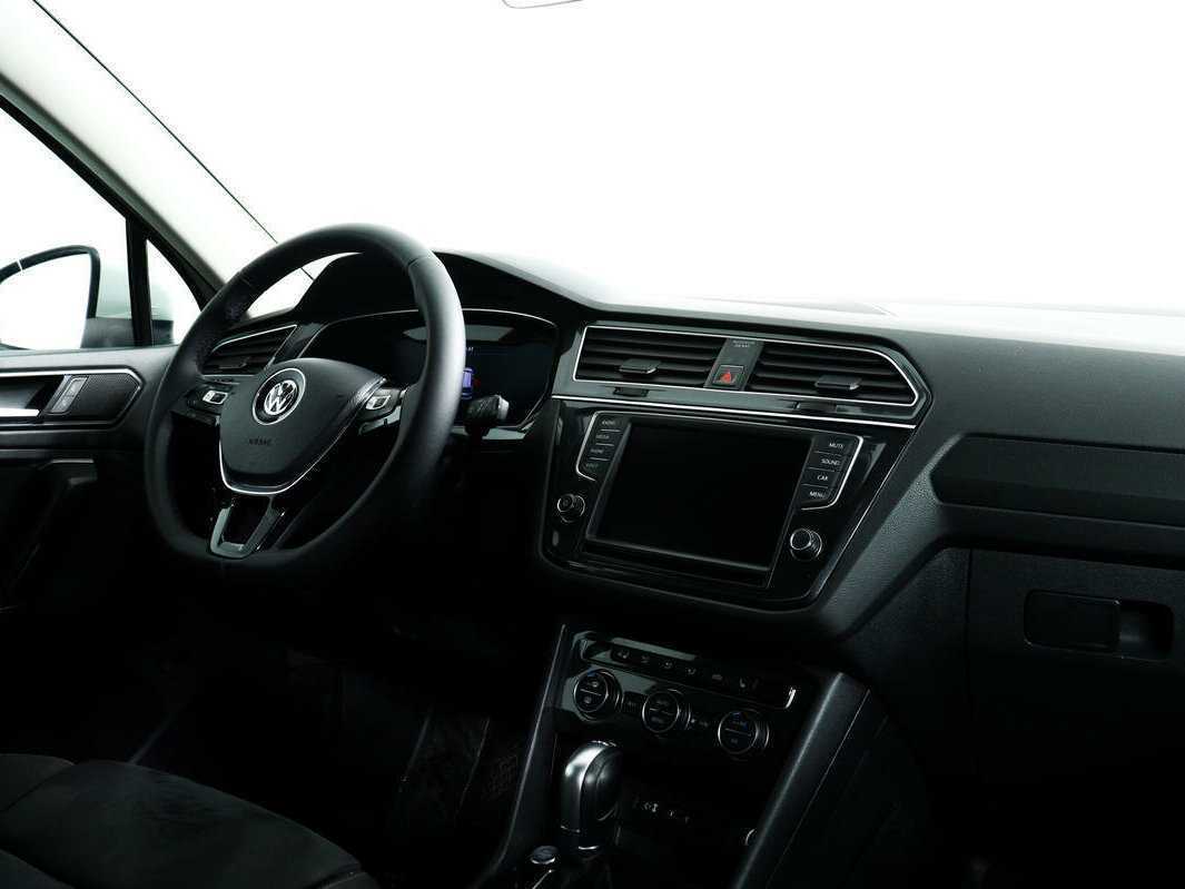 Volkswagen Tiguan 2017 года с пробегом. Фото: #8