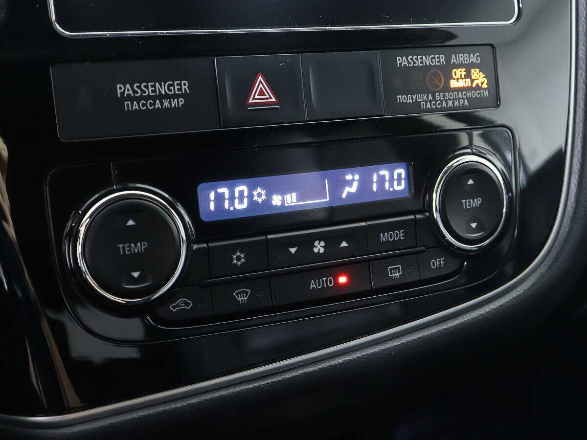 Mitsubishi Outlander 2017 года с пробегом. Фото: #16