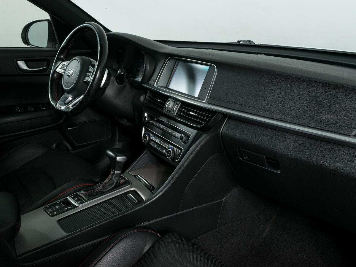 Б/У Киа Оптима 2018 года. Фото: #7