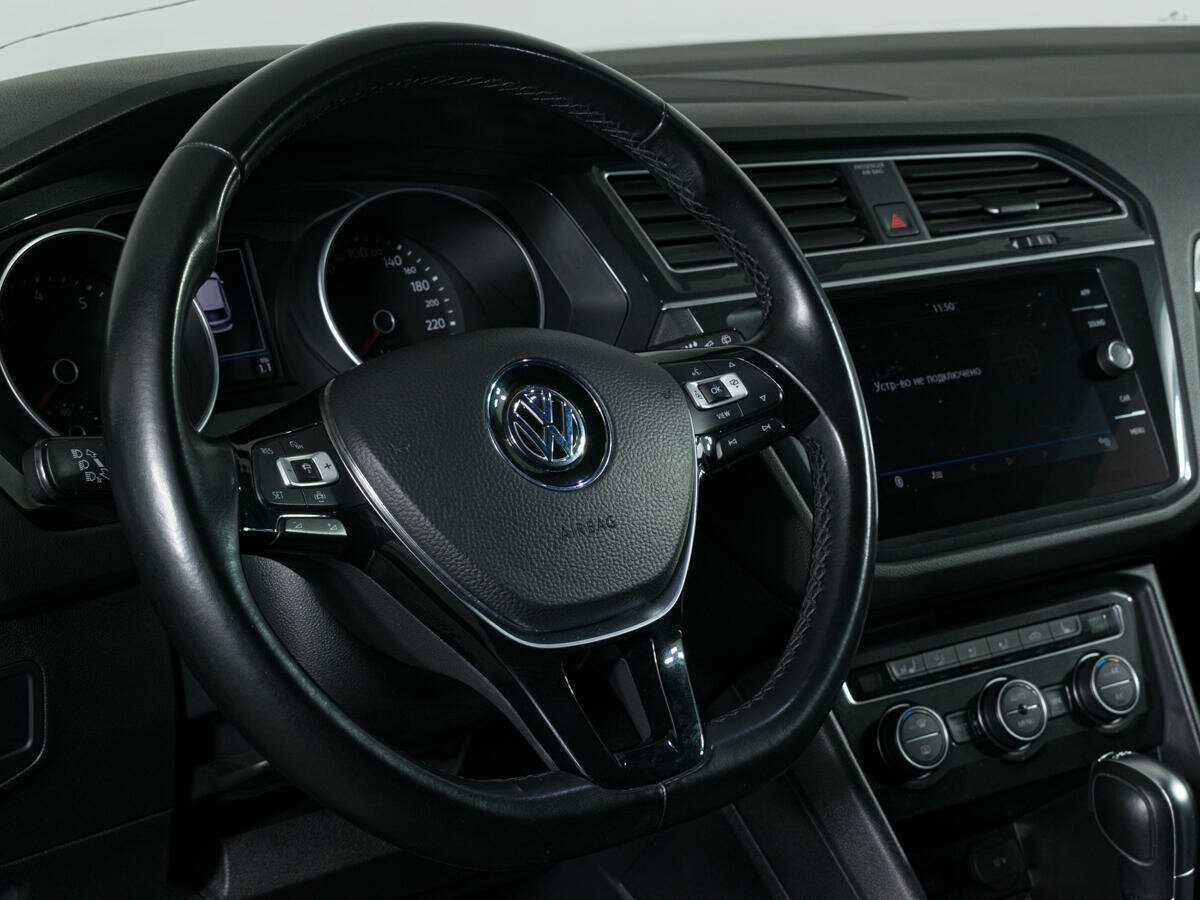 Volkswagen Tiguan 2018 года с пробегом. Фото: #14