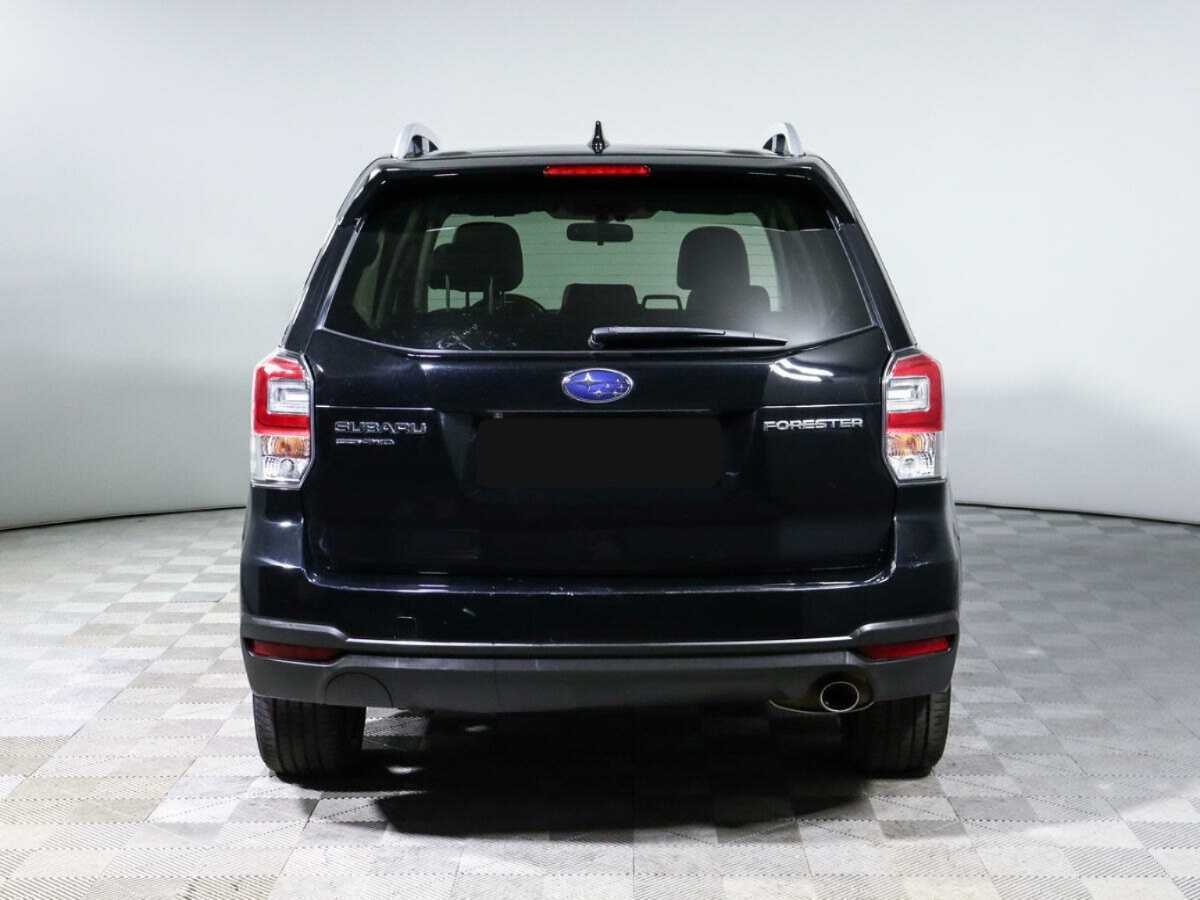 Subaru Forester 2017 года с пробегом. Фото: #4