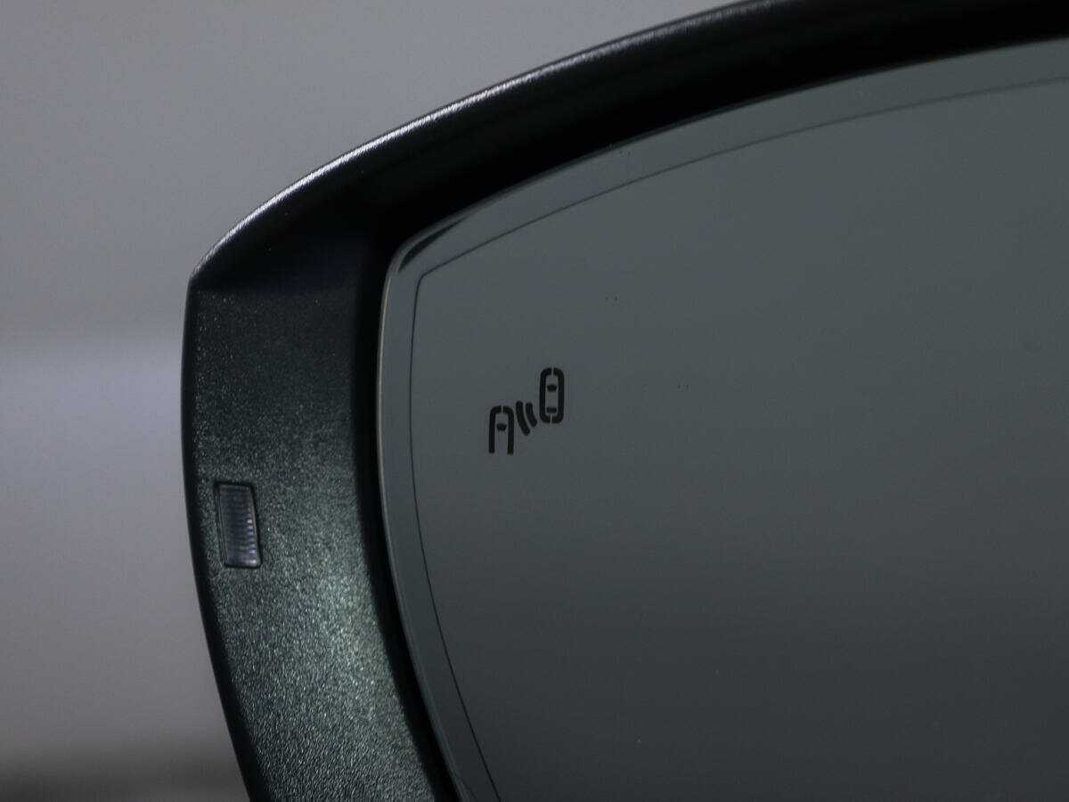 Б/У Шкода Октавия 2020 года. Фото: #25