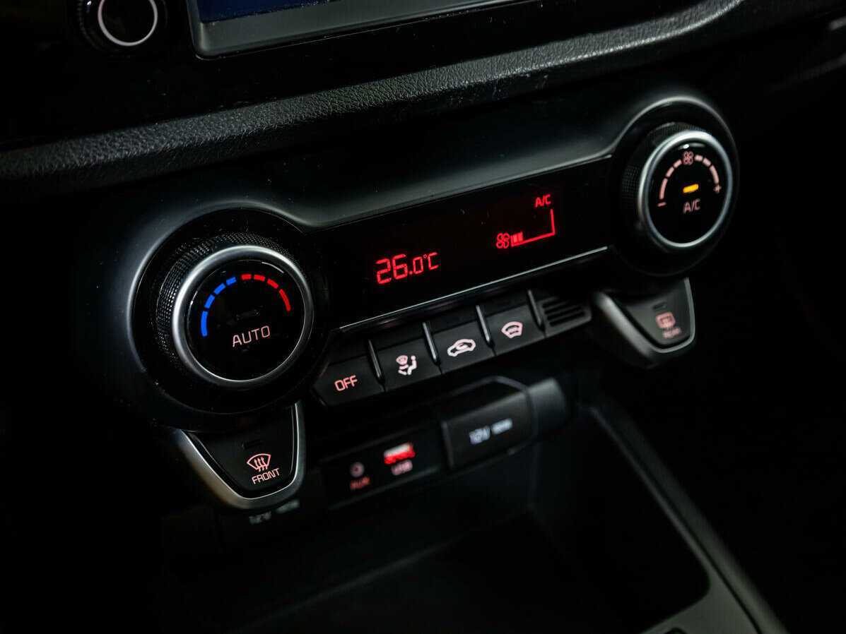 Б/У Киа Рио 2019 года. Фото: #14