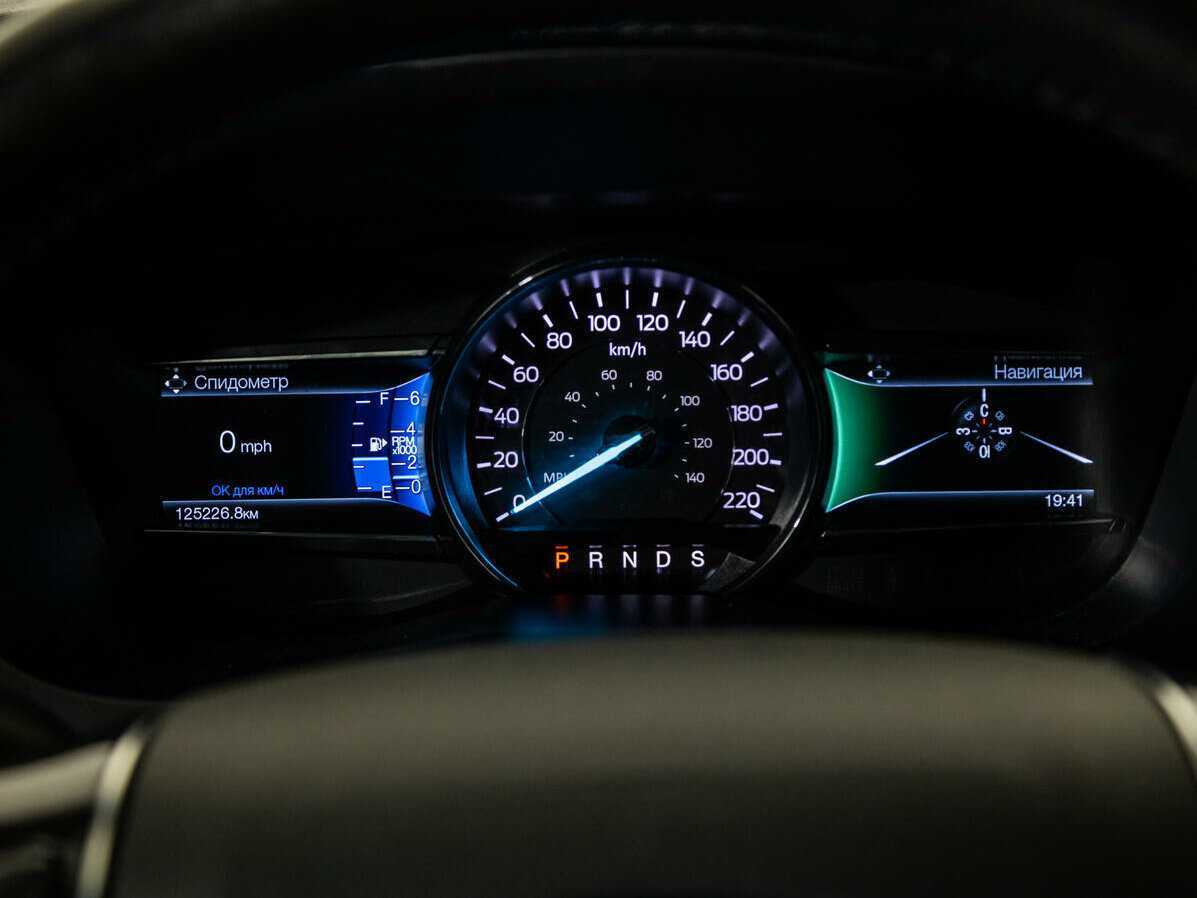 Ford Explorer 2017 года с пробегом. Фото: #9