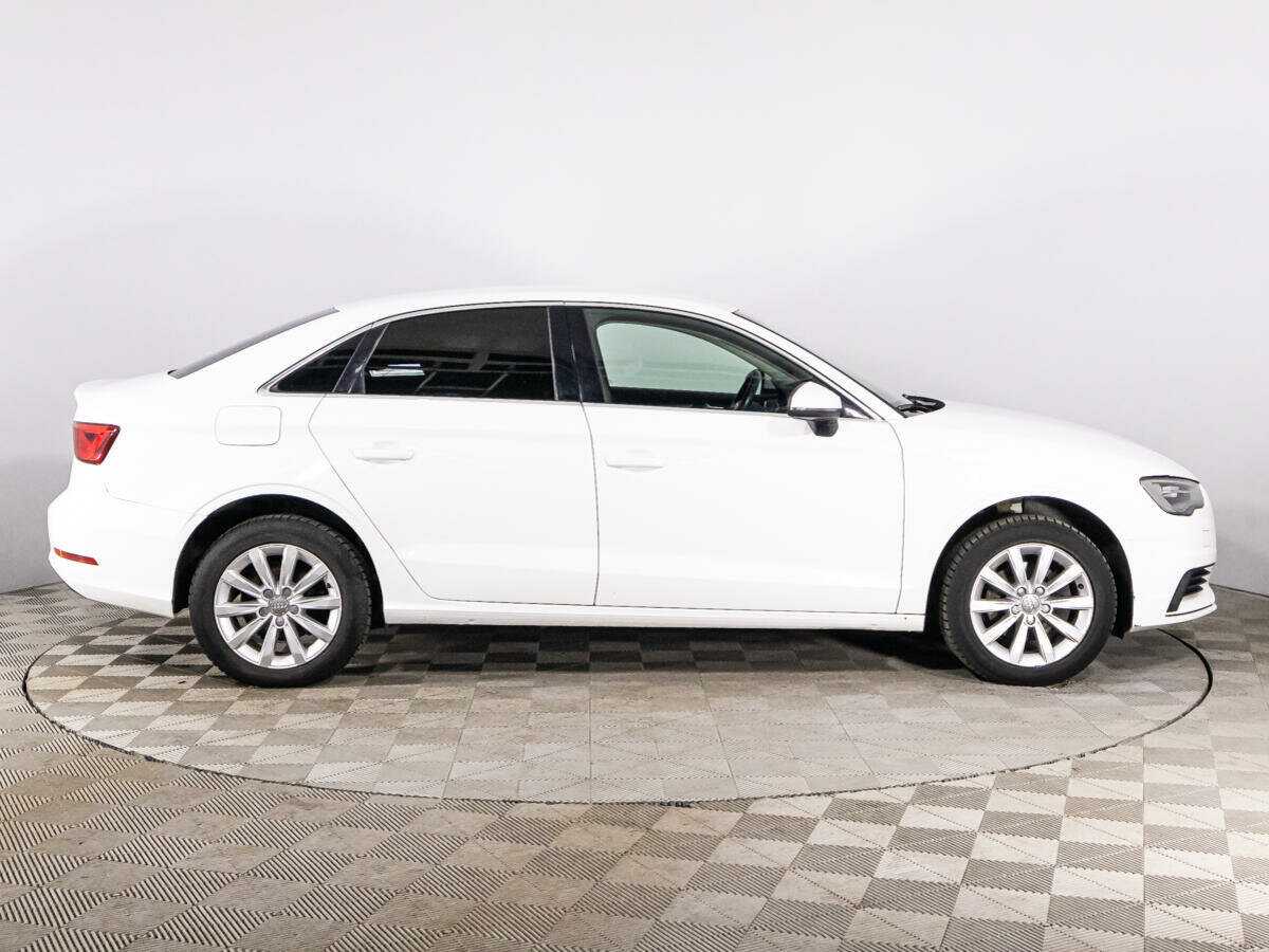 Audi A3 2015 года с пробегом. Фото: #3
