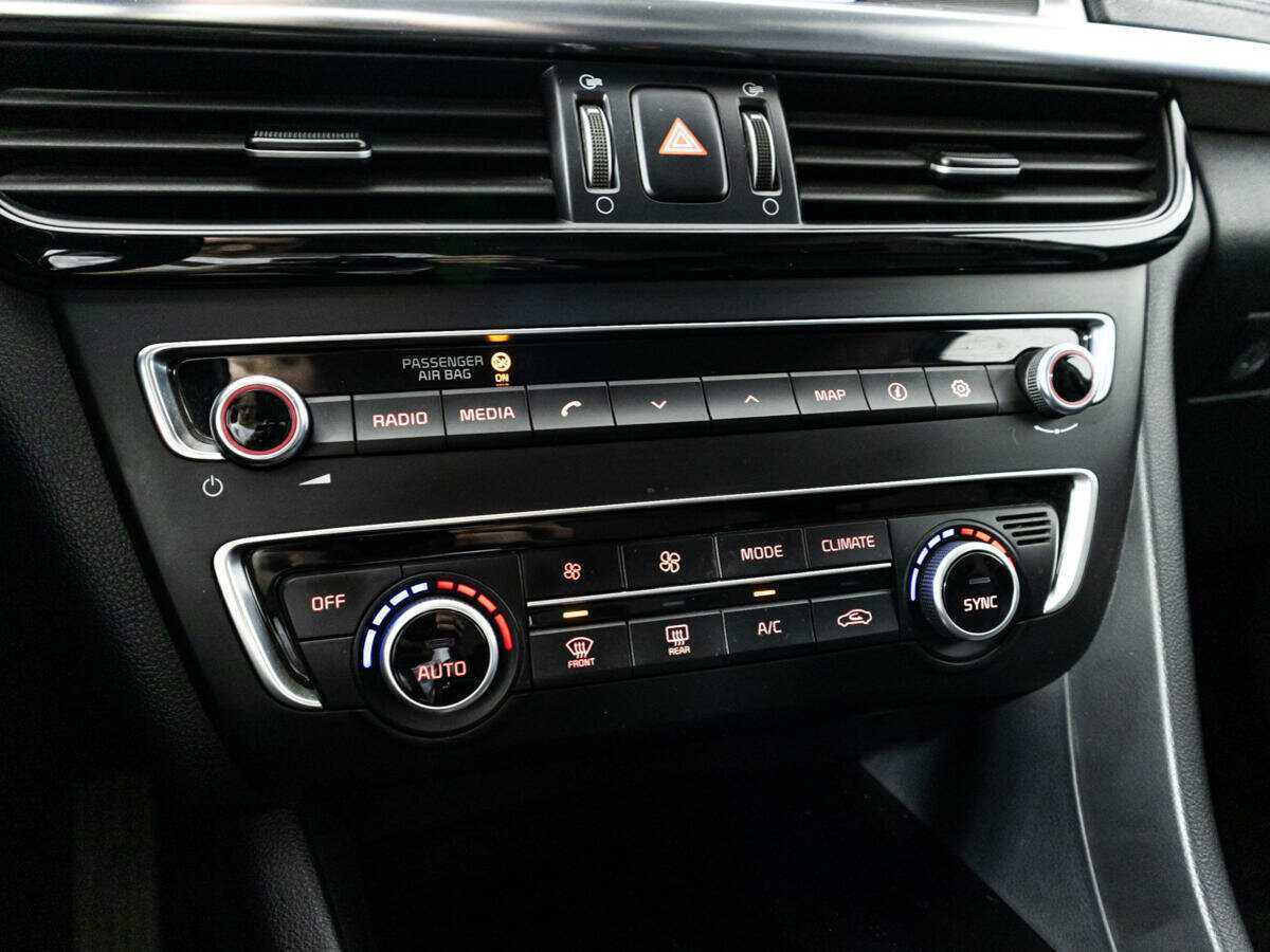 Б/У Киа Оптима 2017 года. Фото: #18