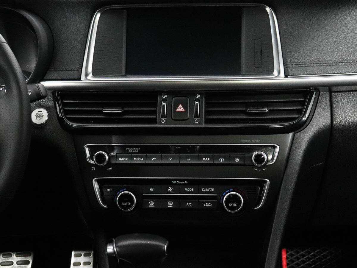 Б/У Киа Оптима 2016 года. Фото: #16