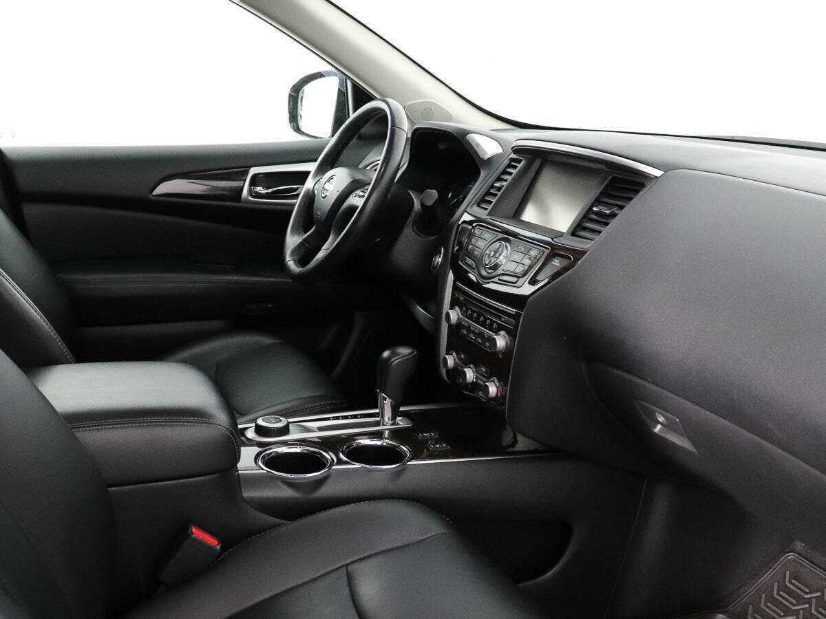Nissan Pathfinder 2015 года с пробегом. Фото: #7