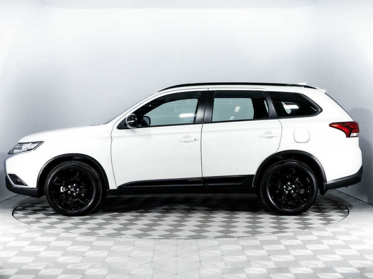 Mitsubishi Outlander 2021 года с пробегом. Фото: #7