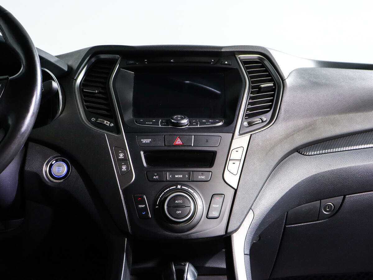 Hyundai Santa Fe 2018 года с пробегом. Фото: #12