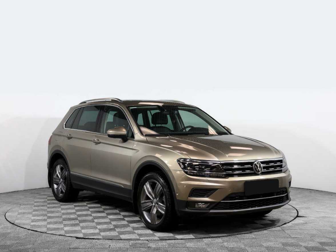 Volkswagen Tiguan 2017 года с пробегом. Фото: #1
