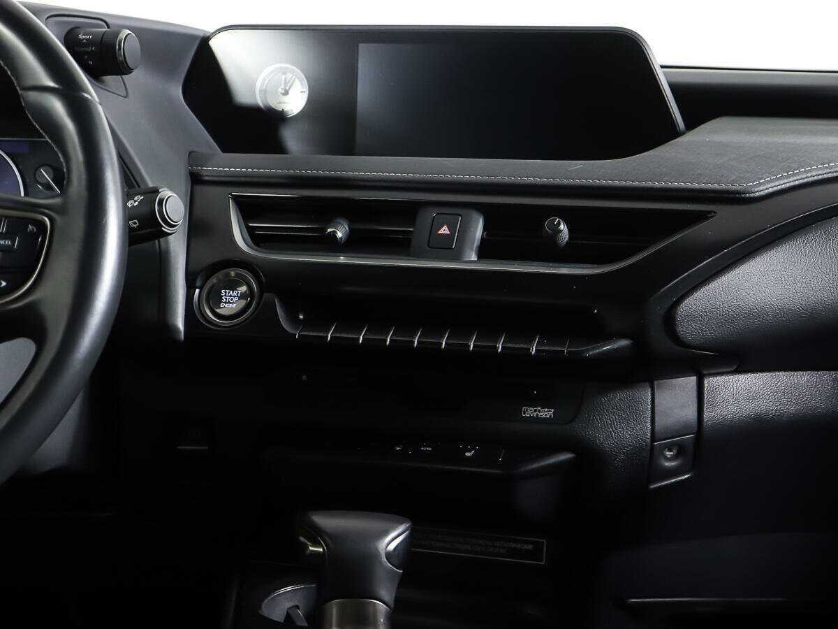 Lexus UX 2019 года с пробегом. Фото: #10