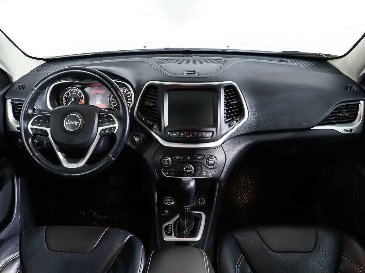 Jeep Cherokee 2014 года с пробегом. Фото: #9