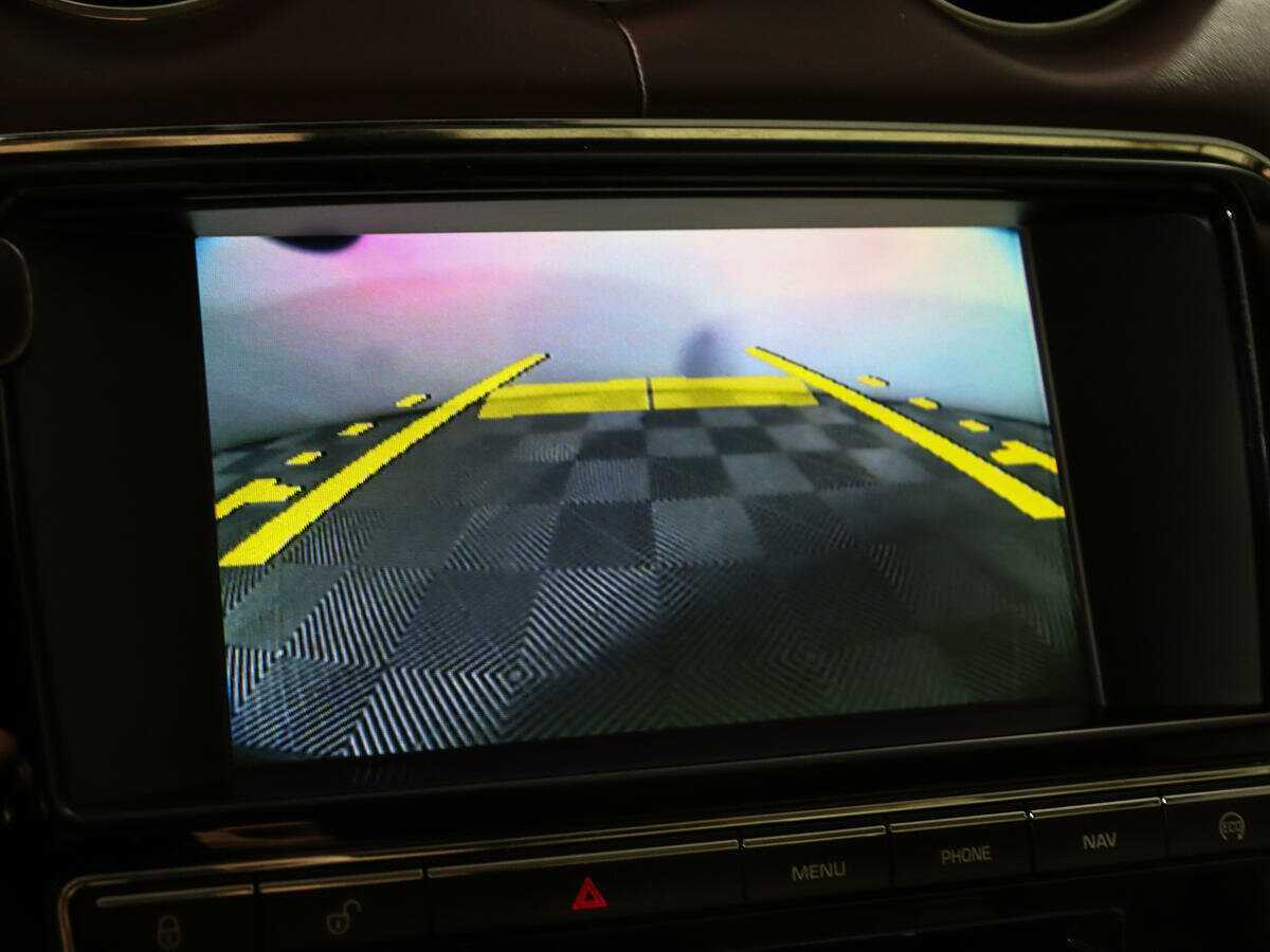 Jaguar XJ 2014 года с пробегом. Фото: #13