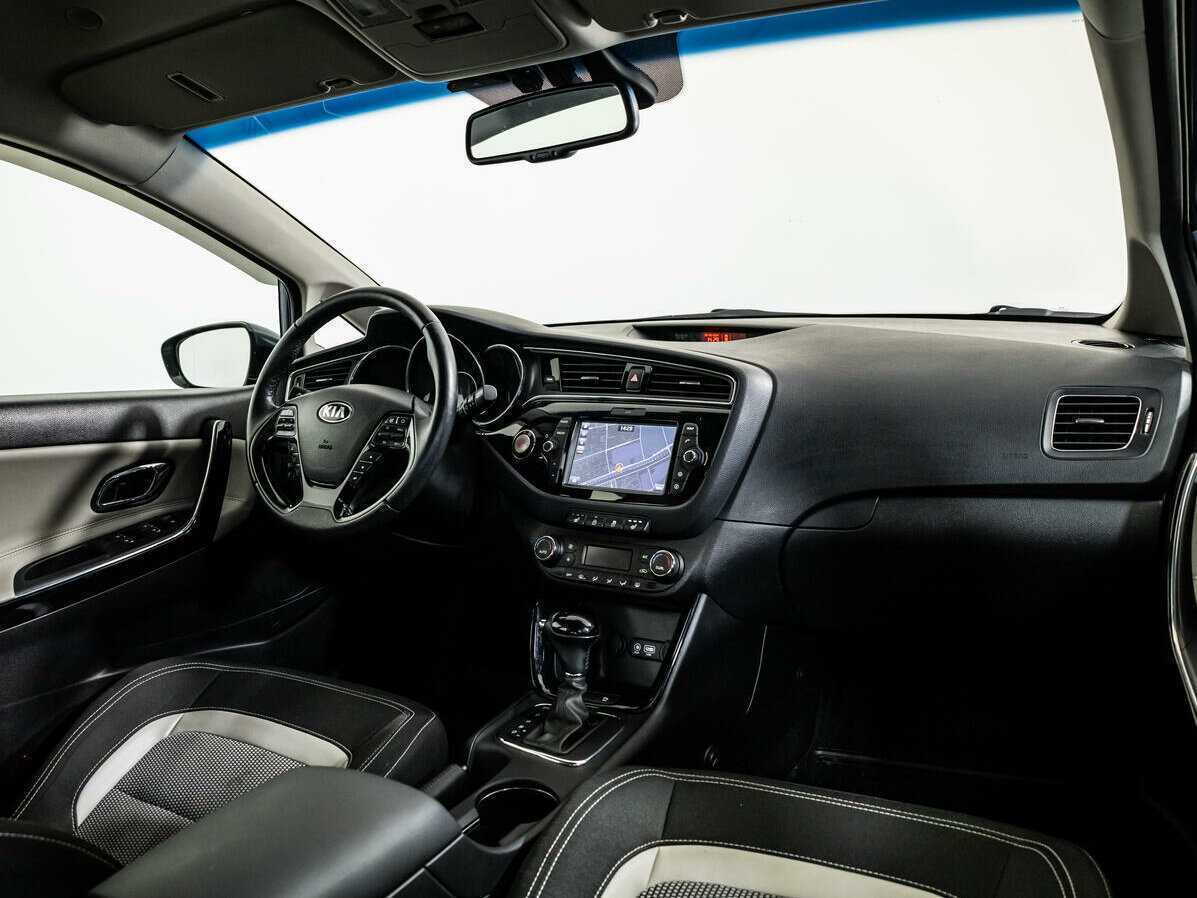 Б/У Киа Сид 2018 года. Фото: #6