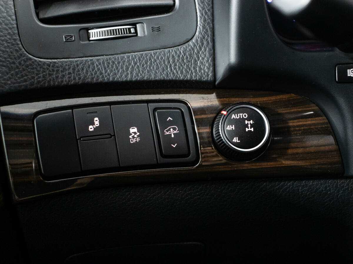 Kia Mohave 2017 года с пробегом. Фото: #16