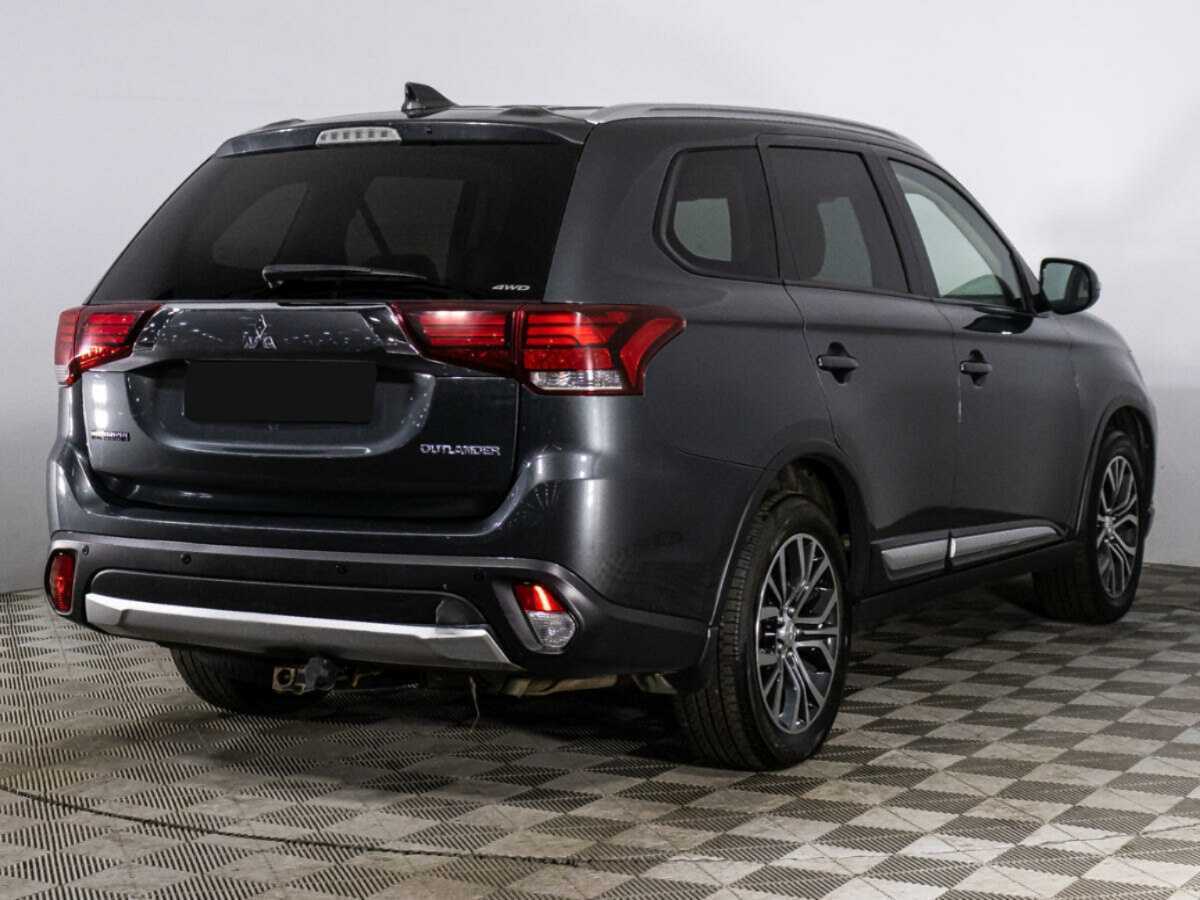 Mitsubishi Outlander 2018 года с пробегом. Фото: #4
