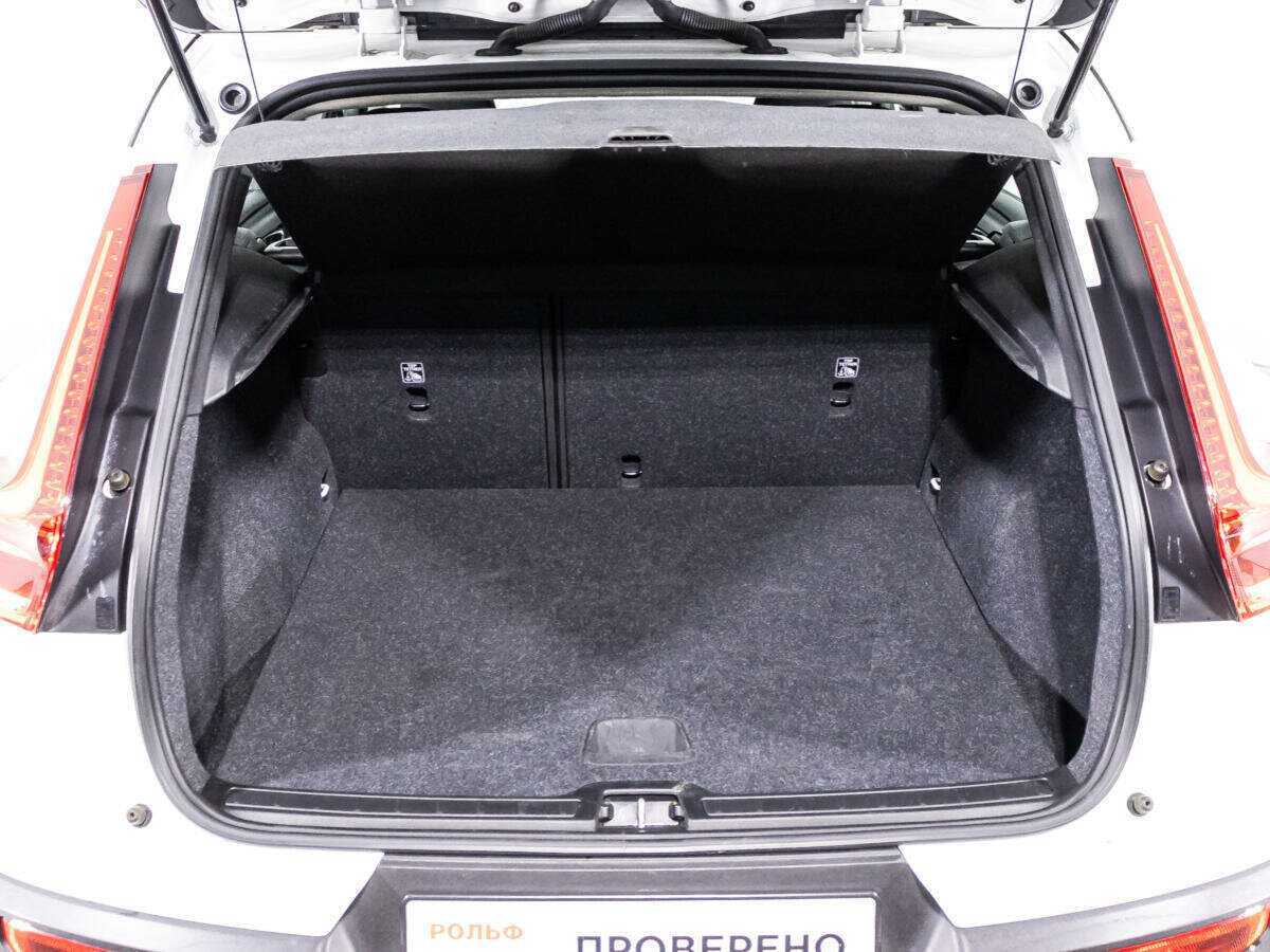 Volvo XC40 2018 года с пробегом. Фото: #14