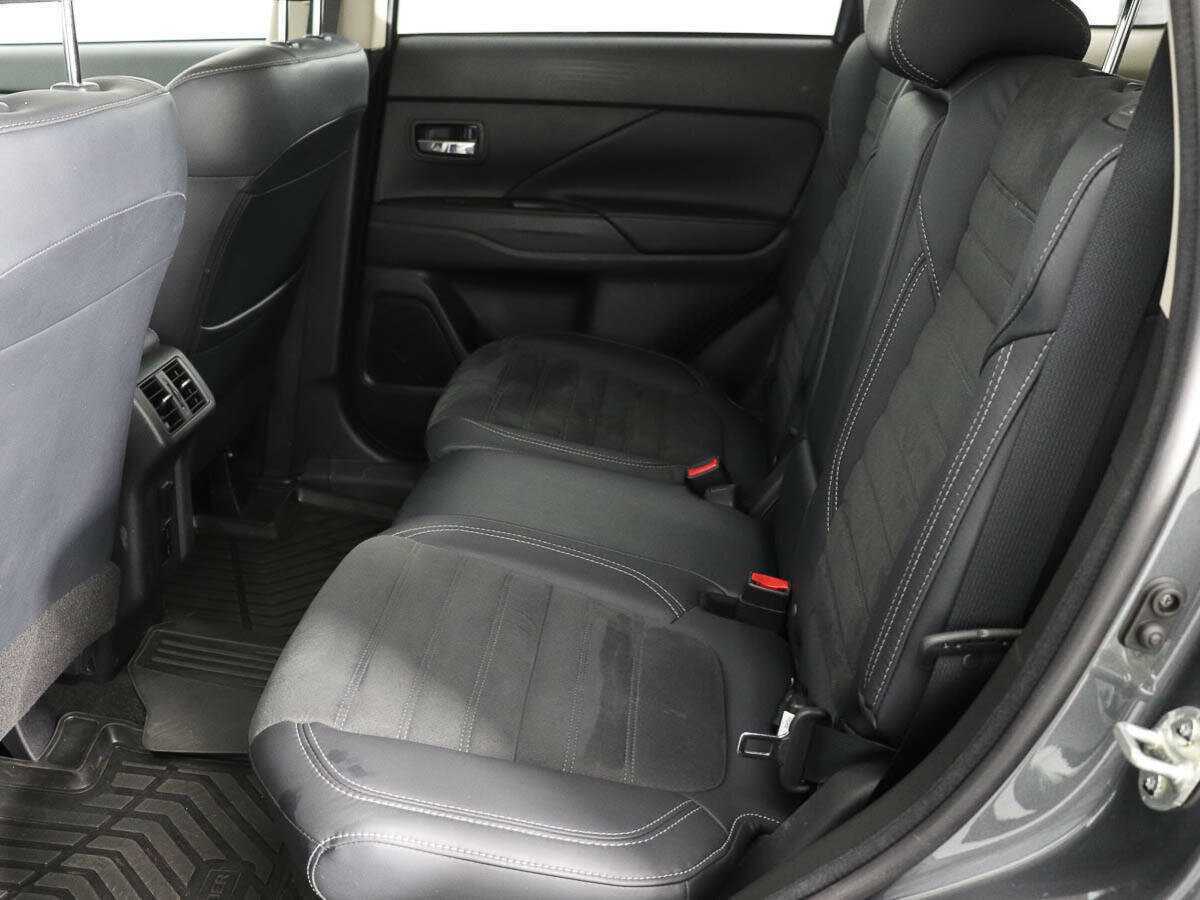 Mitsubishi Outlander 2022 года с пробегом. Фото: #10