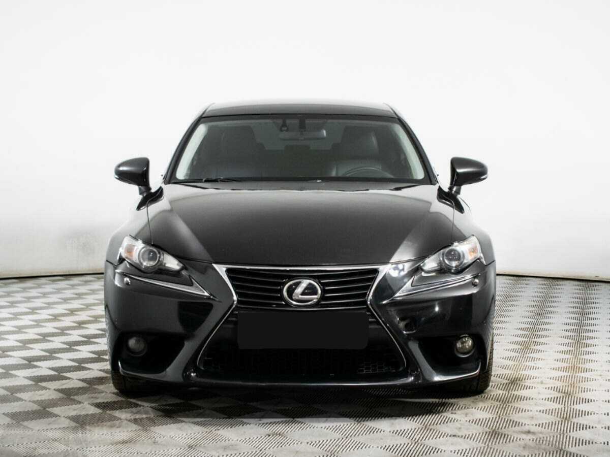 Lexus IS 2013 года с пробегом. Фото: #1