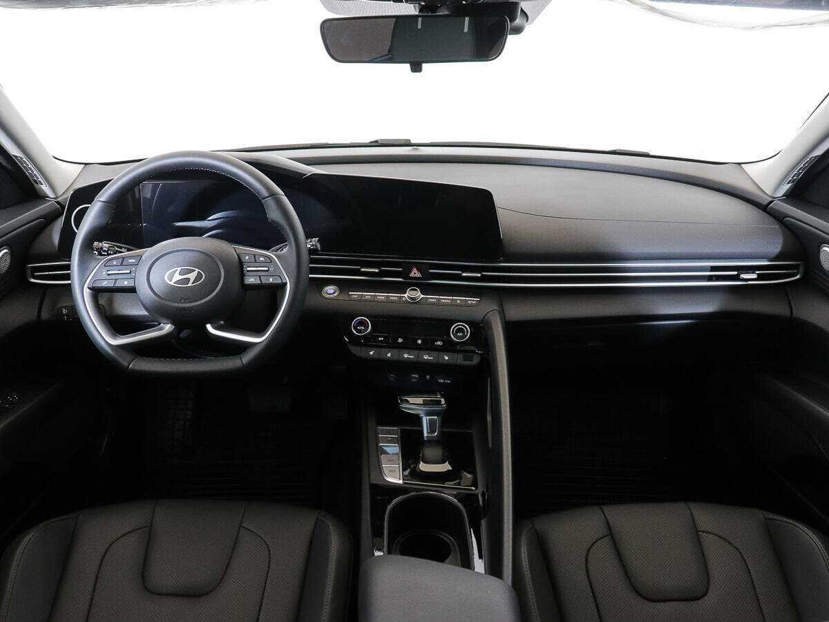 Б/У Хендай Елантра 2024 года. Фото: #13