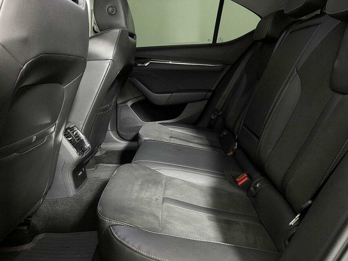 Skoda Octavia 2021 года с пробегом. Фото: #7
