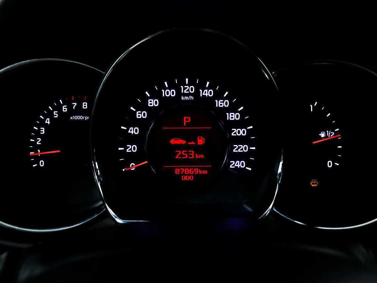 Б/У Киа Сид 2015 года. Фото: #9