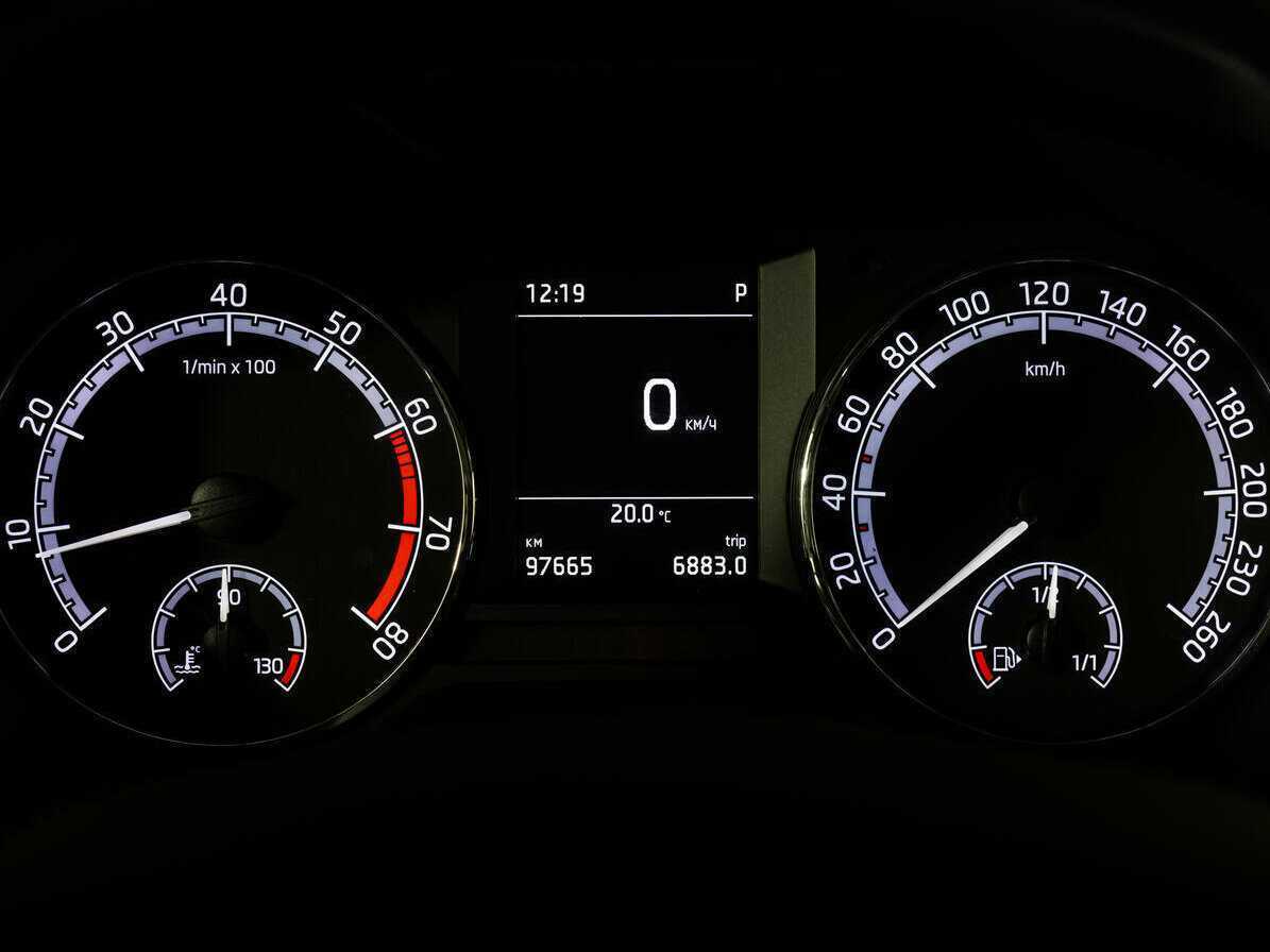 Б/У Шкода Октавия 2018 года. Фото: #13