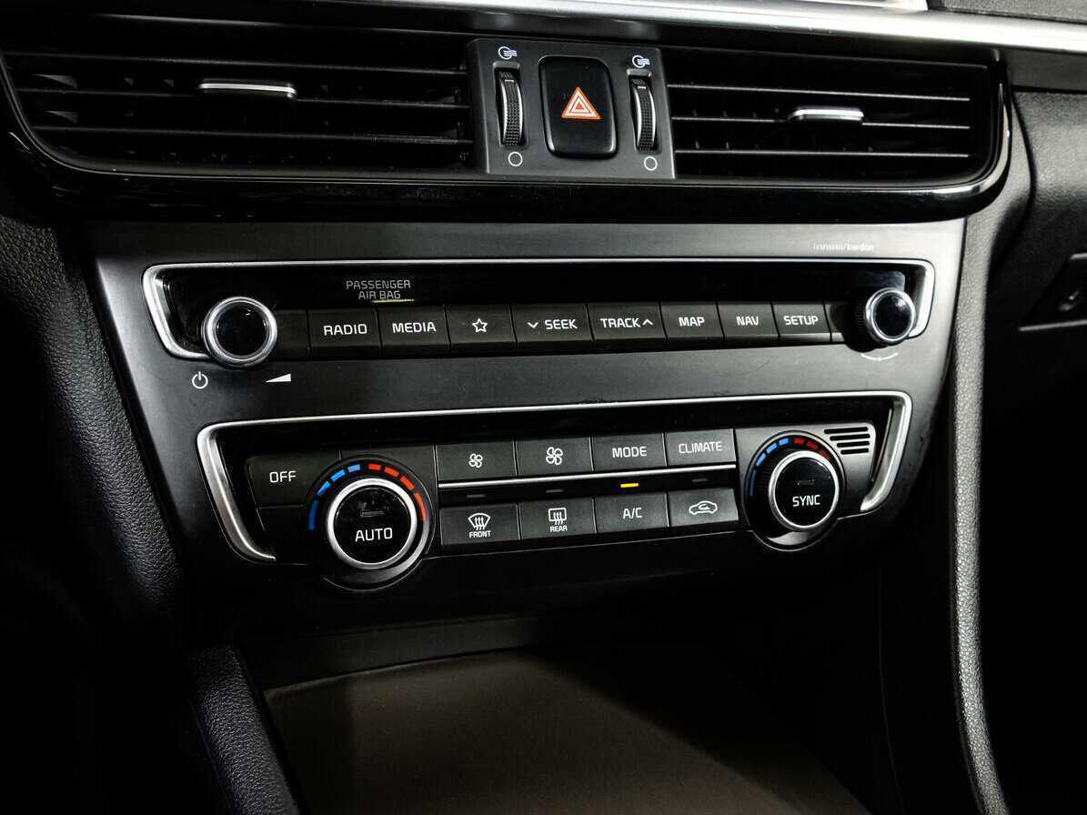 Б/У Киа Оптима 2019 года. Фото: #16