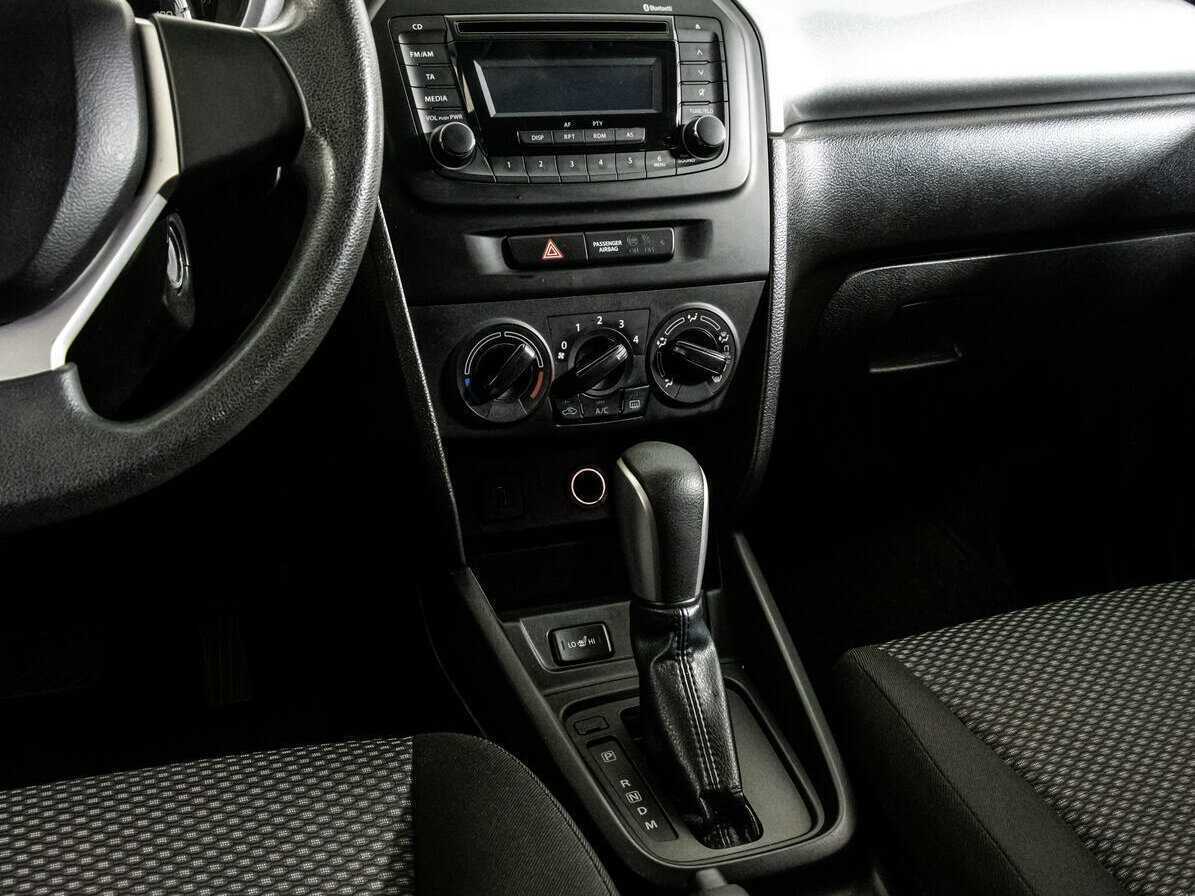 Suzuki Vitara 2017 года с пробегом. Фото: #13