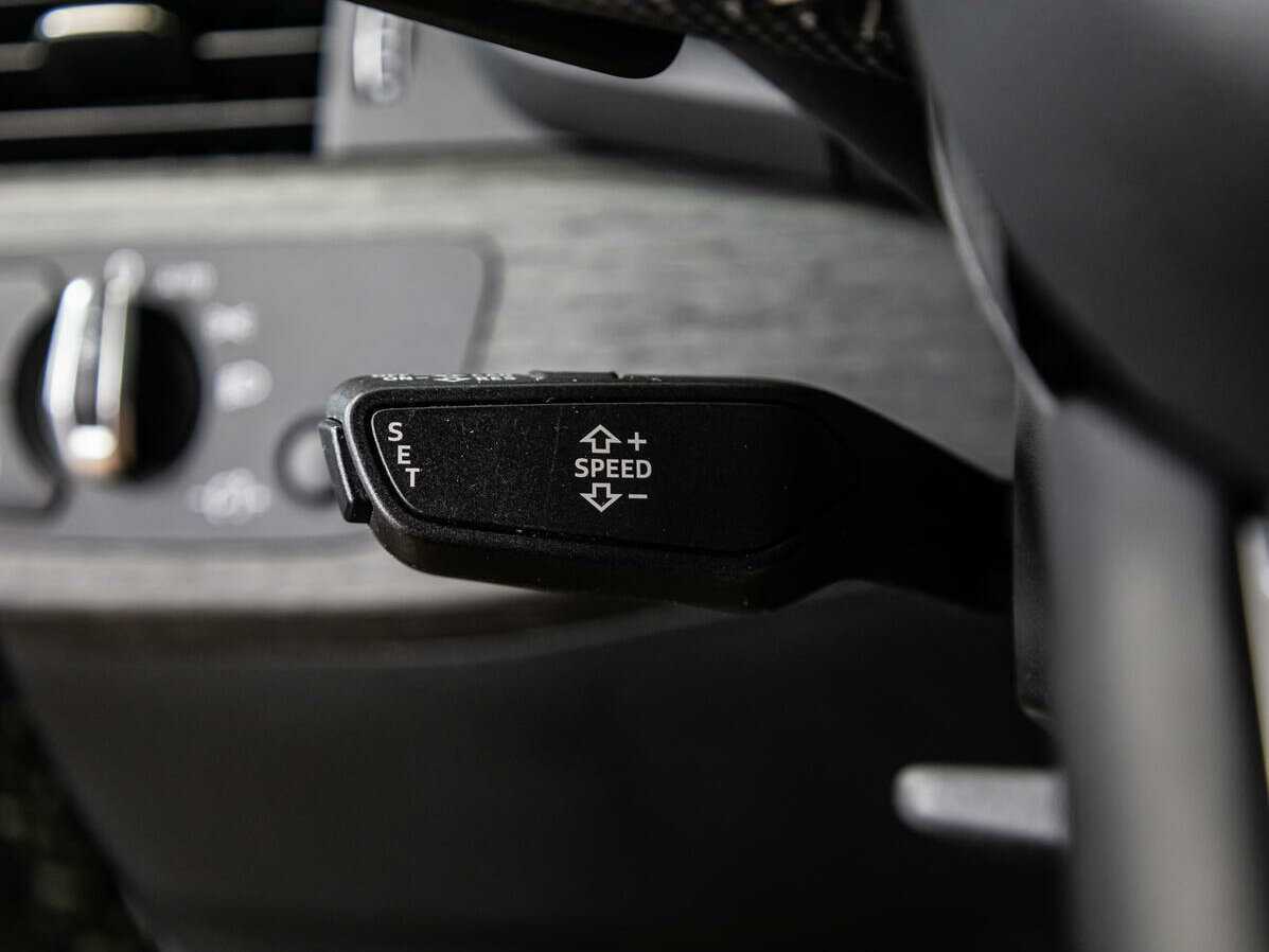 Audi A4 2019 года с пробегом. Фото: #16