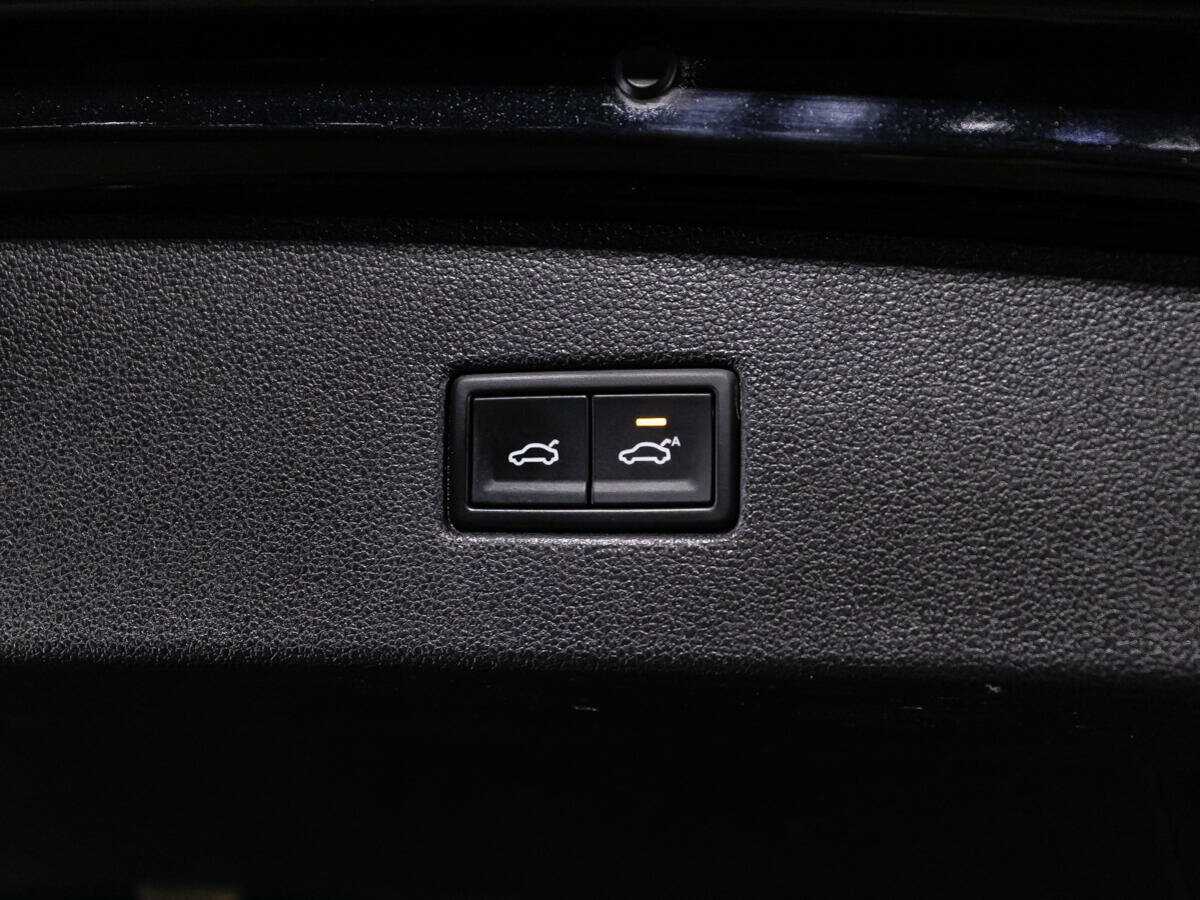 Volkswagen Tiguan 2017 года с пробегом. Фото: #14