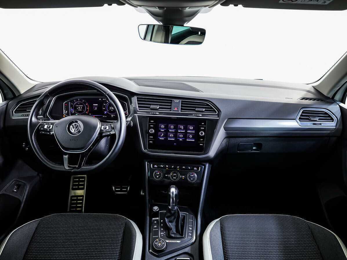 Volkswagen Tiguan 2019 года с пробегом. Фото: #8