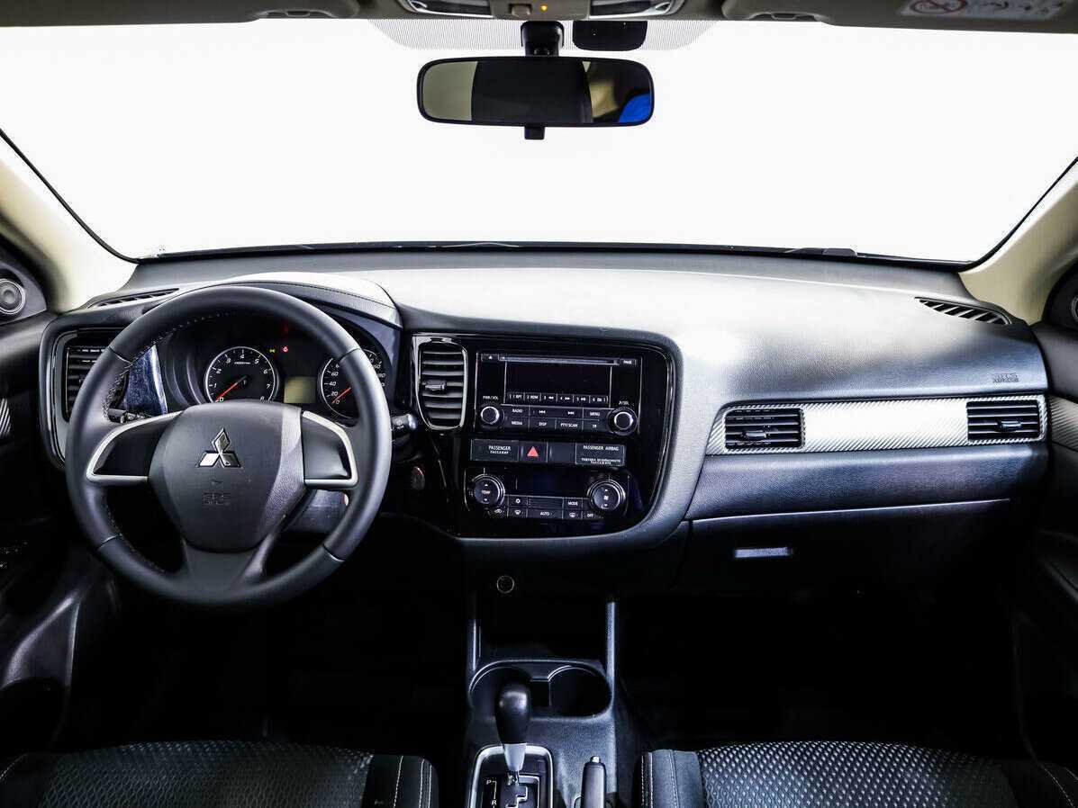 Mitsubishi Outlander 2015 года с пробегом. Фото: #8