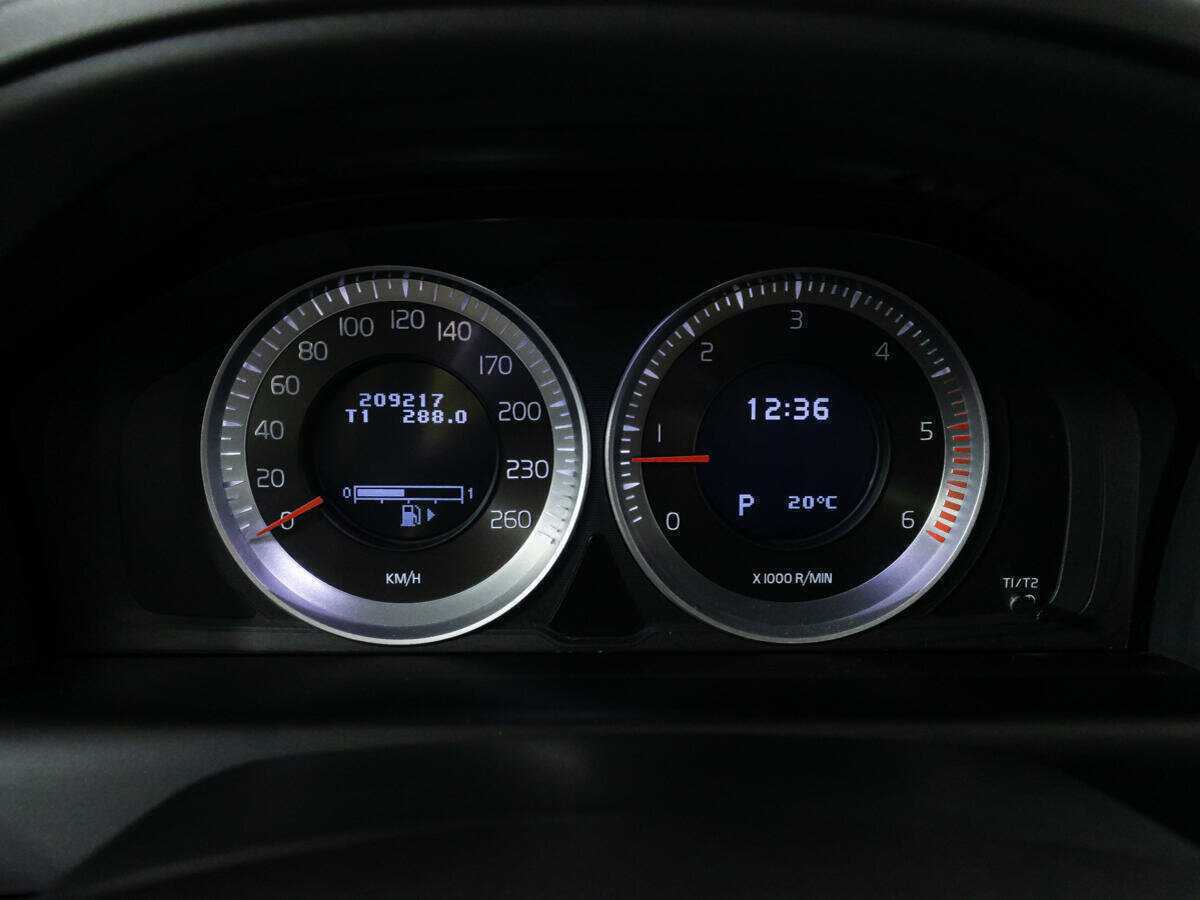 Volvo XC60 2012 года с пробегом. Фото: #11