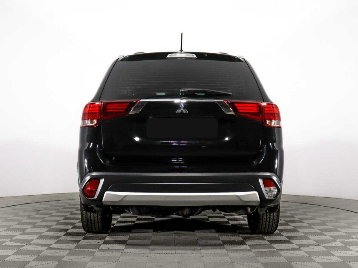 Mitsubishi Outlander 2016 года с пробегом. Фото: #5