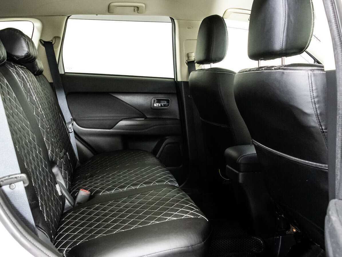 Mitsubishi Outlander 2020 года с пробегом. Фото: #13