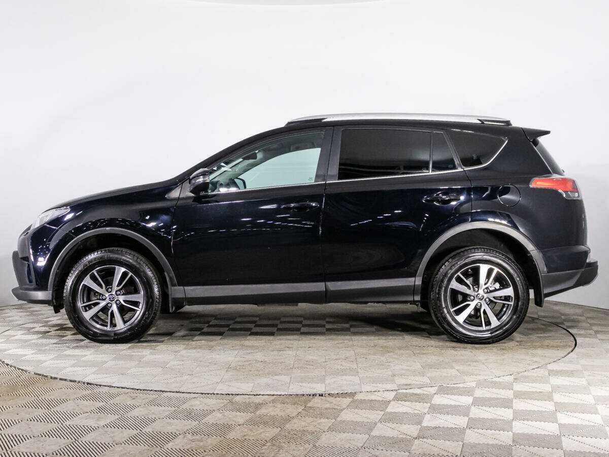 Toyota RAV4 2017 года с пробегом. Фото: #6