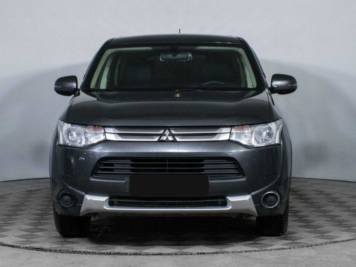 Mitsubishi Outlander 2014 года с пробегом. Фото: #1