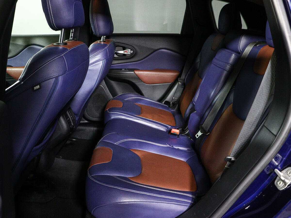 Jeep Cherokee 2014 года с пробегом. Фото: #7